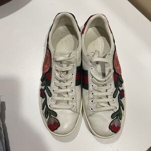 Gucci shoes